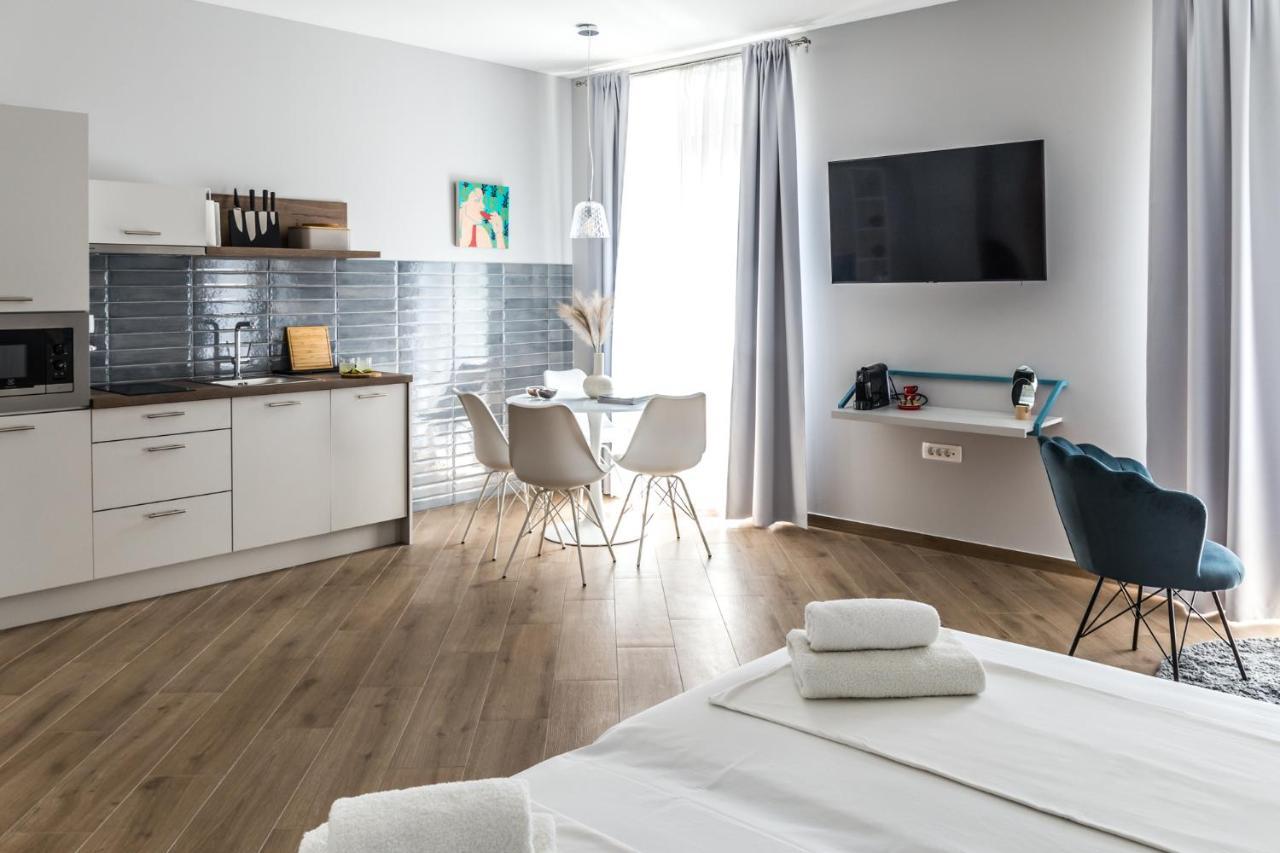 Dolac Apartments Rijeka Eksteriør billede